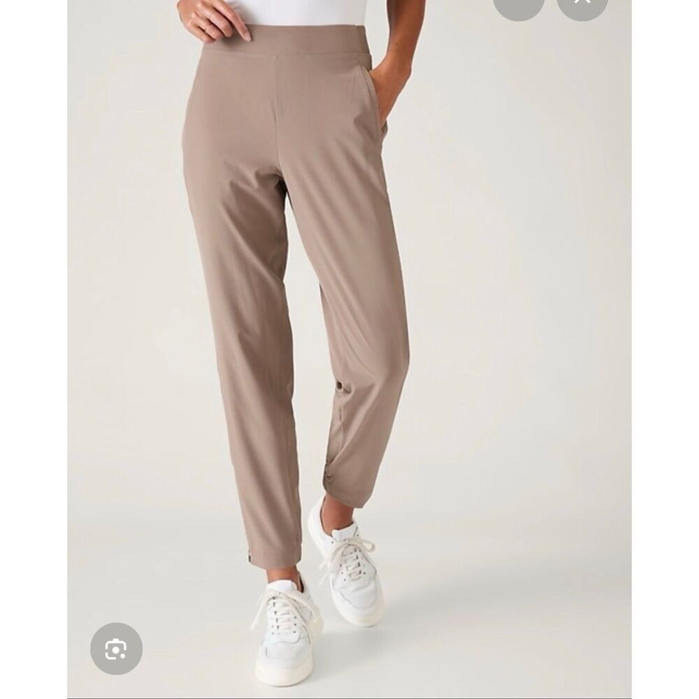 ATHLETA | brooklyn heights jogger 8 NWT $99